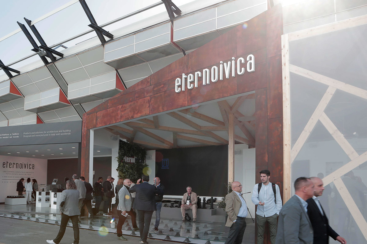 Esterno dello Stand di Eterno Ivica al Cersaie 2018