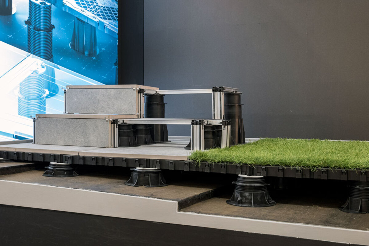 StepDeck: outdoor steps for raised floors
