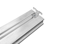 Front clip for aluminium joist
